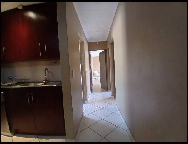 3 BEDROOM HOUSE FOR SALE IN THATCHFIELD